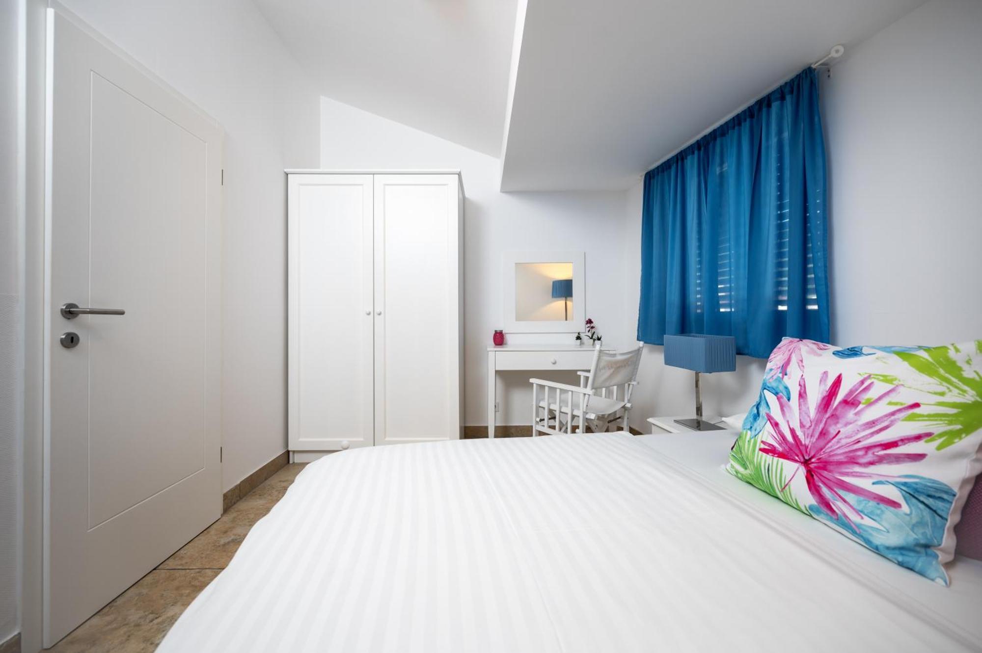 Adorami Apartments Baška Esterno foto